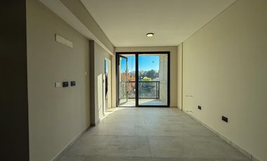 Departamento en Leloir 143