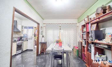 Dúplex 4 ambientes con jardín - Villa adelina.