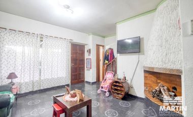 Dúplex 4 ambientes con jardín - Villa adelina.