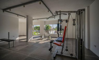 Venta Departamento 2 ambientes tipo dúplex con 2 cocheras y amenities en Quilmes