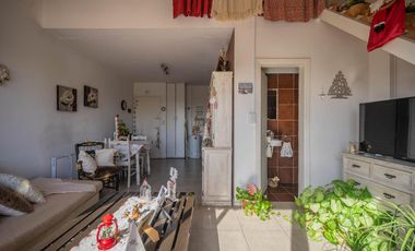 Venta Departamento 2 ambientes tipo dúplex con 2 cocheras y amenities en Quilmes