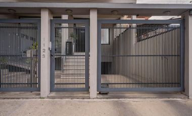 Venta Departamento 2 ambientes tipo dúplex con 2 cocheras y amenities en Quilmes