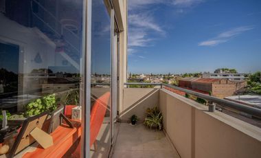 Venta Departamento 2 ambientes tipo dúplex con 2 cocheras y amenities en Quilmes