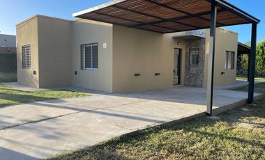 Casa dos dormitorios