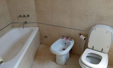 Casa en venta de 4 dormitorios, Zona Norte, Cordoba.