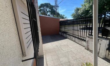 VENTA DE CASA 3 DORMITORIOS EN BARRIO EMPALME GRANEROS