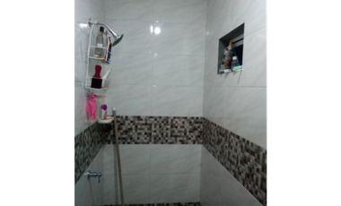 SE VENDE CASA EN BARRIO VILLA ANA DE MONTERA