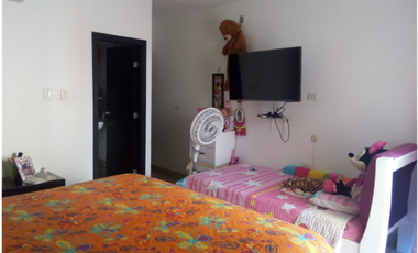 SE VENDE CASA EN BARRIO VILLA ANA DE MONTERA