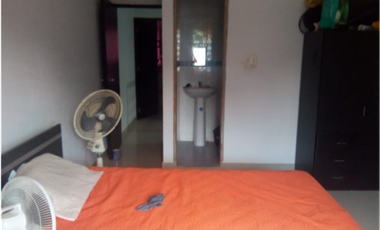 SE VENDE CASA EN BARRIO VILLA ANA DE MONTERA