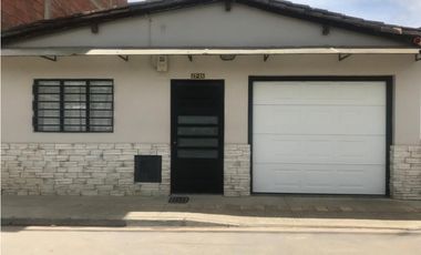 CASA LOTE LA CEJA, EXCELENTE UBICACION IDEAL PARA EDIFICIO