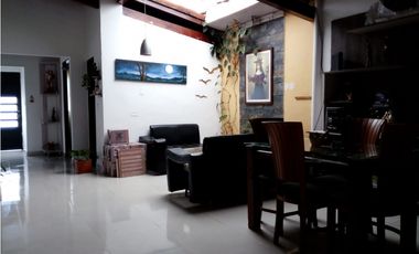 CASA LOTE LA CEJA, EXCELENTE UBICACION IDEAL PARA EDIFICIO