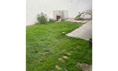 CASA LOTE LA CEJA, EXCELENTE UBICACION IDEAL PARA EDIFICIO