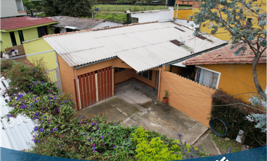 Hermosa Casa Multifamiliar En Venta en Tabio