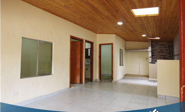 Hermosa Casa Multifamiliar En Venta en Tabio