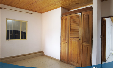 Hermosa Casa Multifamiliar En Venta en Tabio