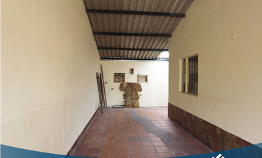 Hermosa Casa Multifamiliar En Venta en Tabio