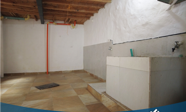 Hermosa Casa Multifamiliar En Venta en Tabio