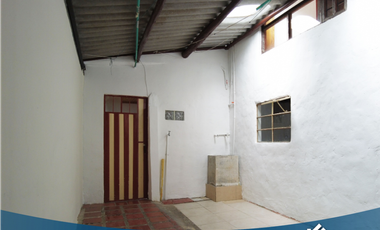 Hermosa Casa Multifamiliar En Venta en Tabio