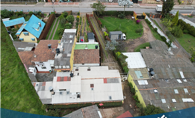 Hermosa Casa Multifamiliar En Venta en Tabio