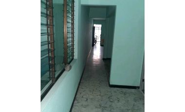 VENTA DE CASA EN SIETE DE AGOSTO TP 9713229