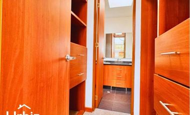 Espaciosa Casa de 188 m² en Conjunto Cerrado en Cajicá en Venta