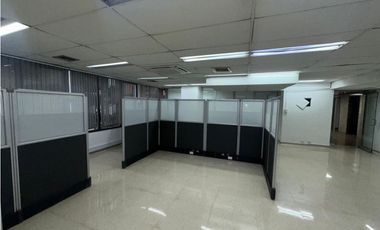 Oficina en Arriendo en el Poblado