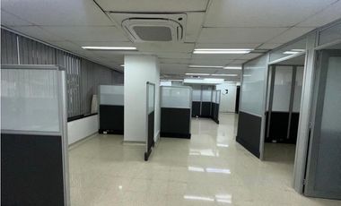 Oficina en Arriendo en el Poblado