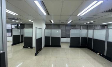 Oficina en Arriendo en el Poblado