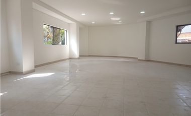 Oficina en Renta en Sabaneta, sector Av. Las Vegas