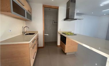 Se arrienda apartamento en Bello Horizonte, Santa Marta