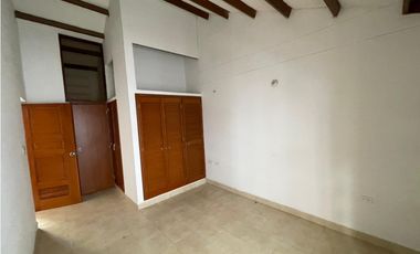 Casa de 3 pisos en arriendo/Rodadero Sur Santa Marta