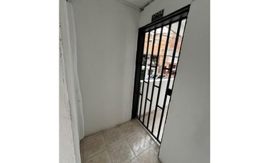 Casa comercial para la venta parque la estrella