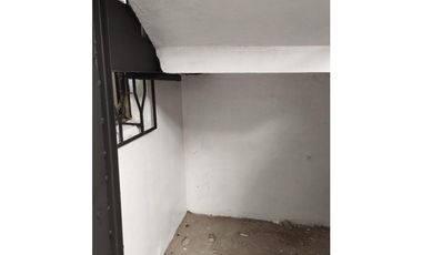 Casa comercial para la venta parque la estrella