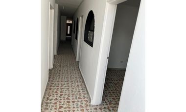 Casa comercial para la venta parque la estrella