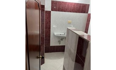 Casa comercial para la venta parque la estrella