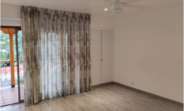 ARRIENDO CASA EN EL SECTOR DE ALAMOS COD 9720103