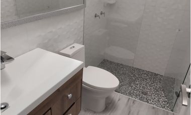 ARRIENDO CASA EN EL SECTOR DE ALAMOS COD 9720103