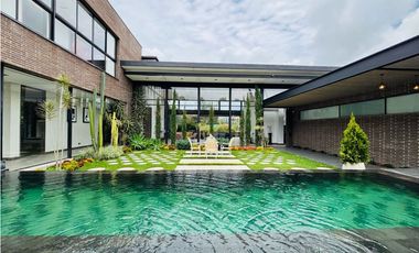 Casa de lujo en condominio cerrado en Llanogrande