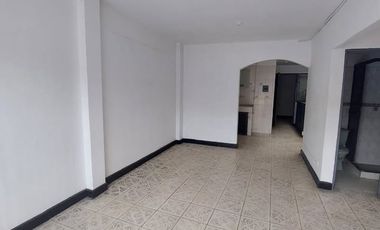 APARTAMENTO EN SEGUNDO PISO - BARRIO FLORALIA, CALI