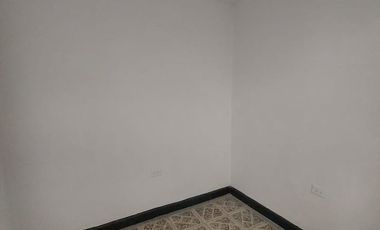 APARTAMENTO EN SEGUNDO PISO - BARRIO FLORALIA, CALI