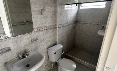 Apartaestudio de dos ambientes en arriendo en el Barrio Municipal – Cali