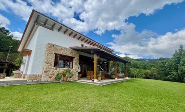 Venta Casa Campestre Dapa Yumbo, Lomas de Dapa