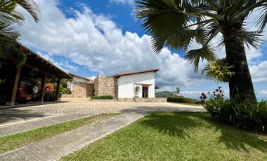 Venta Casa Campestre Dapa Yumbo, Lomas de Dapa