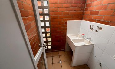 Casa Arriendo o Venta Cinco Soles, Jamundí, Esquinera, amplia y bien ubicada.