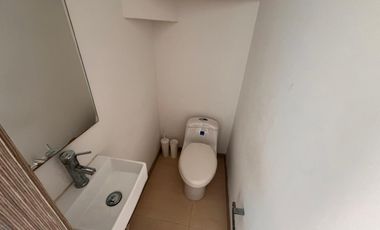 Casa Arriendo o Venta Cinco Soles, Jamundí, Esquinera, amplia y bien ubicada.