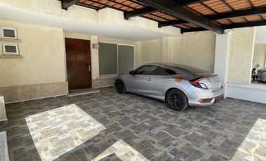 Casa en Venta al Norte en Bosques del Paraíso