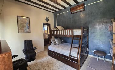 Casa Colonial Moderna con Piscina y Jardín en Fraccionamiento Privado en Valladolid