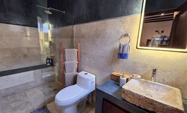 Casa Colonial Moderna con Piscina y Jardín en Fraccionamiento Privado en Valladolid