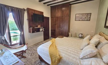 Casa Colonial Moderna con Piscina y Jardín en Fraccionamiento Privado en Valladolid