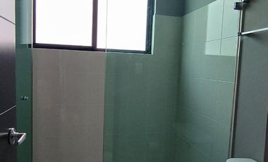 Casa en renta 3 recamarás cochera techada Fraccionamiento Mayorazgo León Gto.